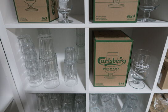 Stort parti glas & kopper mm.