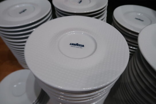 Parti espresso/kaffekopper med underkop Lavazza