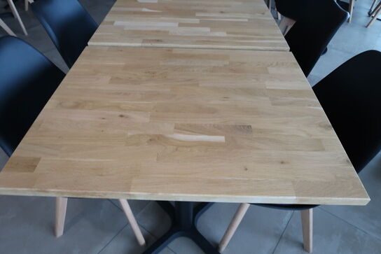 2 stk. Cafeborde med 4 stk. stole