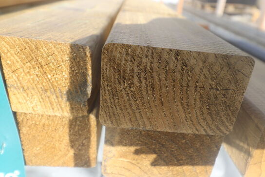 17 stk Trykimpr. lægter og reglar