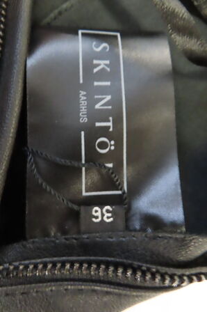 Læderbukser diverse størrelser og farver