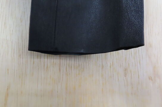 Læderbukser diverse størrelser og farver