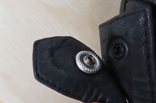 Læderjakke SKINTÖI str. 40 sort