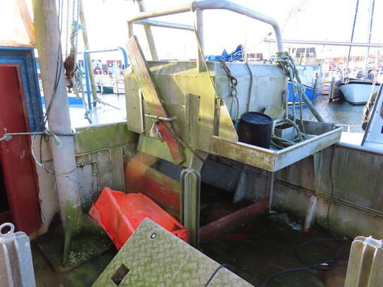 37 fod hæktrawler/fiskefartøj, glasfiber årgang 1975