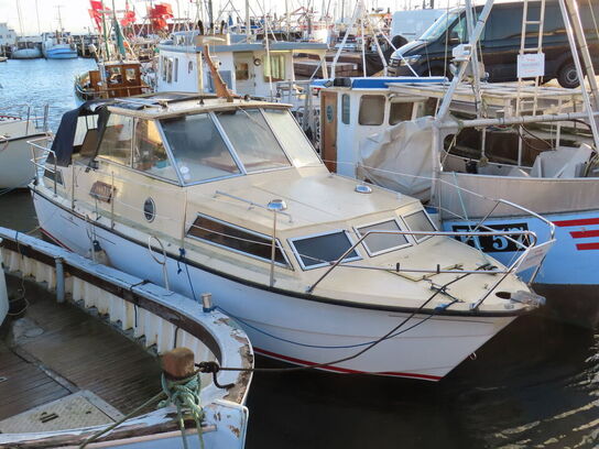 28 fod motorbåd, BANNER 28, glasfiber båd