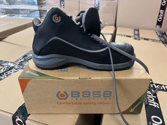 Arbejdssko BASE CA-B0873-CWA str. 41
