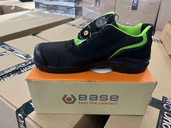 Arbejdssko BASE CA-B0822-CWE str. 41