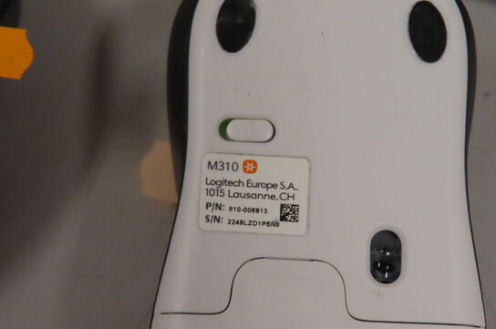 2 stk tastatur og 2 stk mus LOGITECH