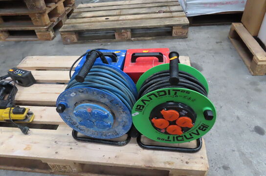 2 stk kabeltrommel og 2 varmeblæsere