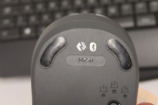 2 stk tastatur og 2 stk mus LOGITECH