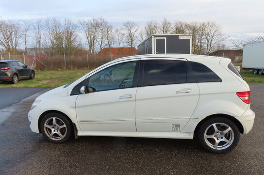 Mercedes-Benz B