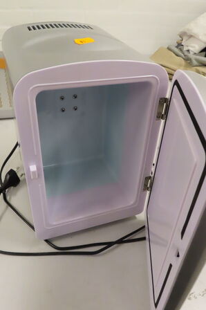 Minikøleskab BILTEMA