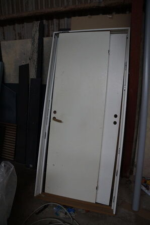 3 stk. Vinduer & 1 stk. dør OUTLINE