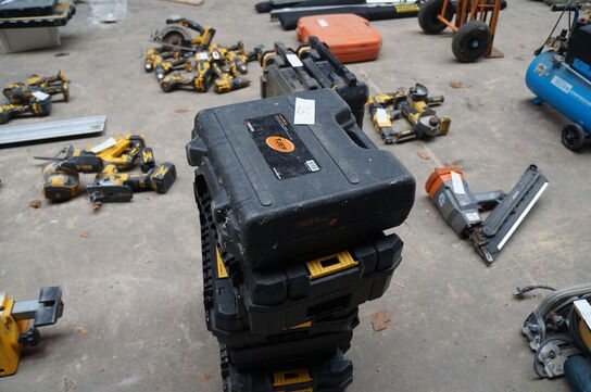 4 stk. Tomme værktøjskasser