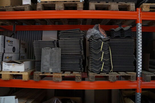 3 fags pallereol med indhold af diverse teglsten mv.