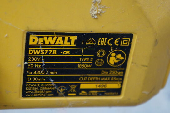 Kap/geringssav DEWALT DWS778 