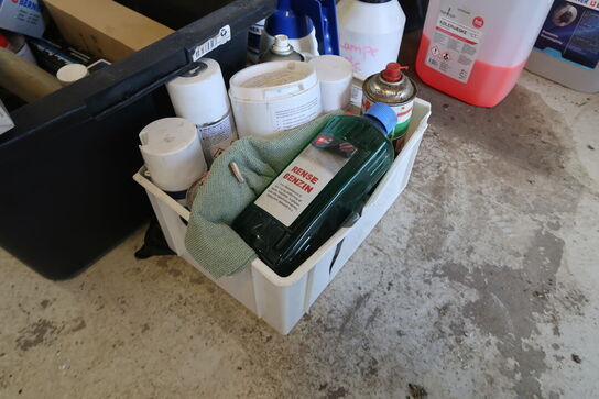 Stort parti forbrugsvarer til biler 