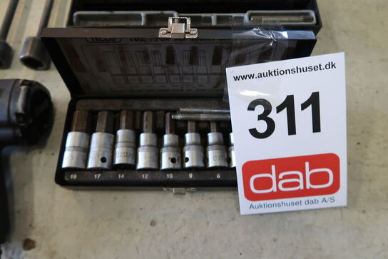 Trykluftslagnøgle + diverse toppe 