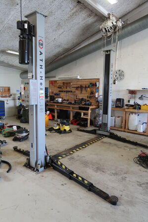2-søjlet lift, ATH-Heini - 3200 kg. 