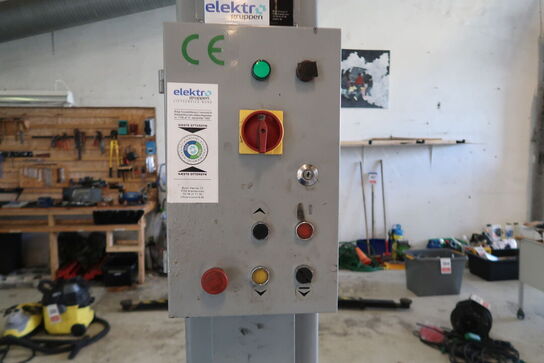 2-søjlet lift, ATH-Heini - 3200 kg. 