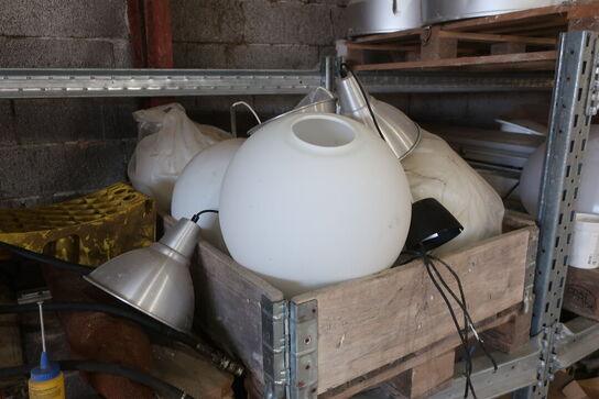 Palle med div. Lamper