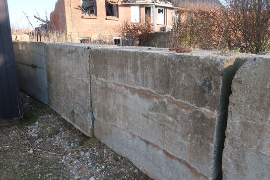 Ca. 12 stk. betonblokke