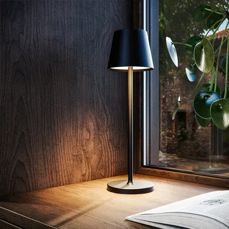 Opladelig bordlampe LIGHTS COPENHAGEN Helsinki SORT