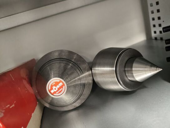 Værktøj & tilbehør til drejebænk bl.a. RÖHM