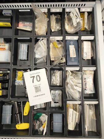 Notstik og hornholdere