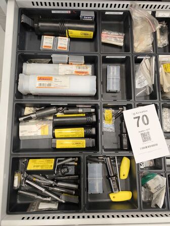 Notstik og hornholdere