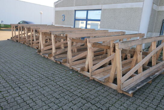 Diverse træstativer