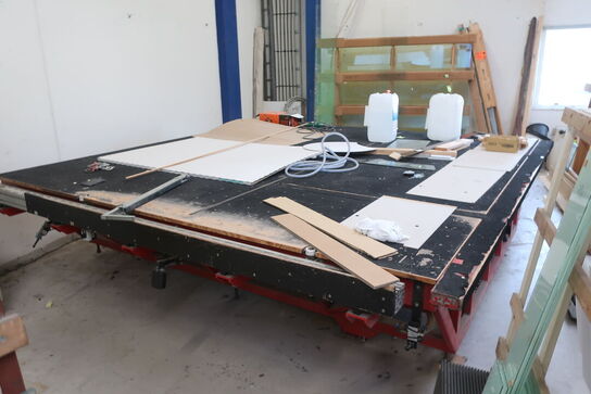 Skærebord (Oplyst defekt og kun brugt som "knækkebord")