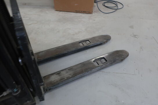 El. stabler ELECTRIC STACKER 1500 kg. 