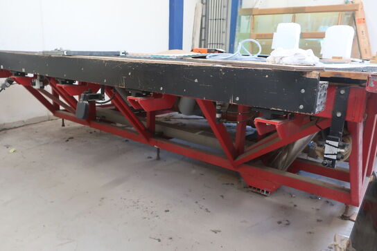 Skærebord (Oplyst defekt og kun brugt som "knækkebord")