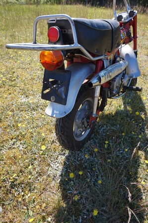 Honda Dax ST50 (MOMSFRI)