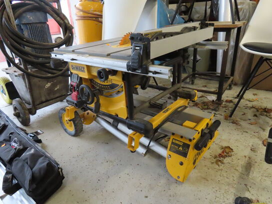 Bordrundsav DEWALT DWE7485-QS