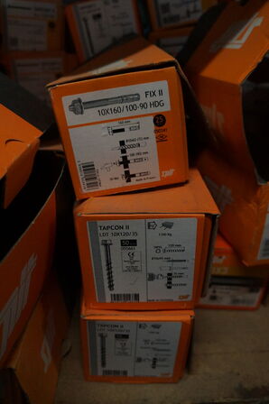 Stort parti diverse søm/skruer SPIT