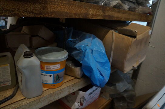 Indhold på lagerreol