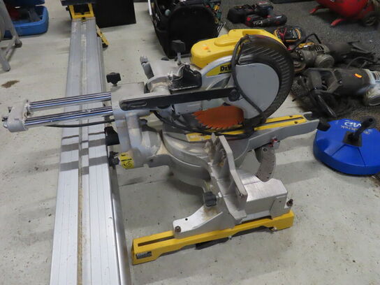 Kap-/geringsav DEWALT DW712N-QS