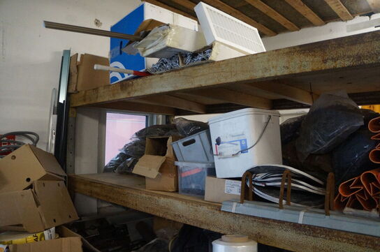 Indhold på lagerreol