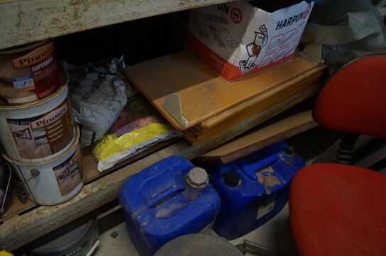 Indhold på lagerreol