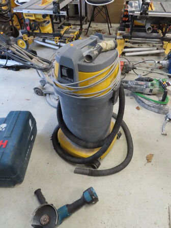 Industristøvsuger GHIBLI AS 27 P