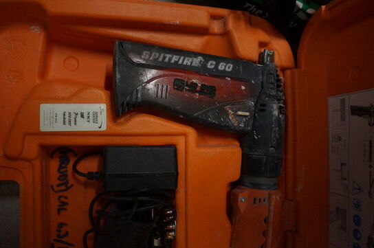 Sømpistol SPIT P 370