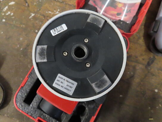 Nivilleringsapparat LEICA