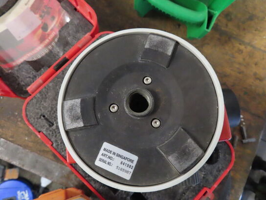 Nivilleringsapparat LEICA