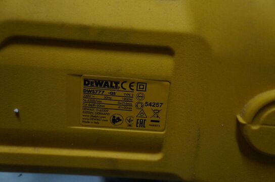 Kap-/geringsav DEWALT DWS777