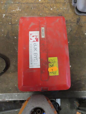 Nivilleringsapparat LEICA