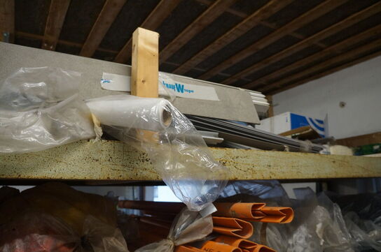 Indhold på lagerreol