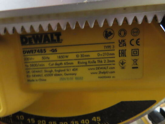 Bordrundsav DEWALT DWE7485-QS