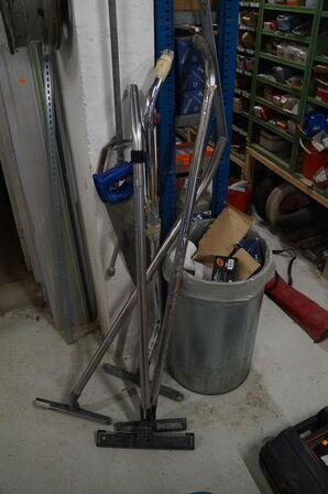 Skraldespand & støvsuger lanser